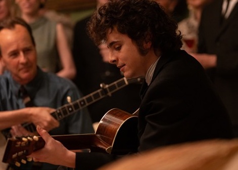 A Complete Unknown il film su Bob Dylan con Timothée Chalamet